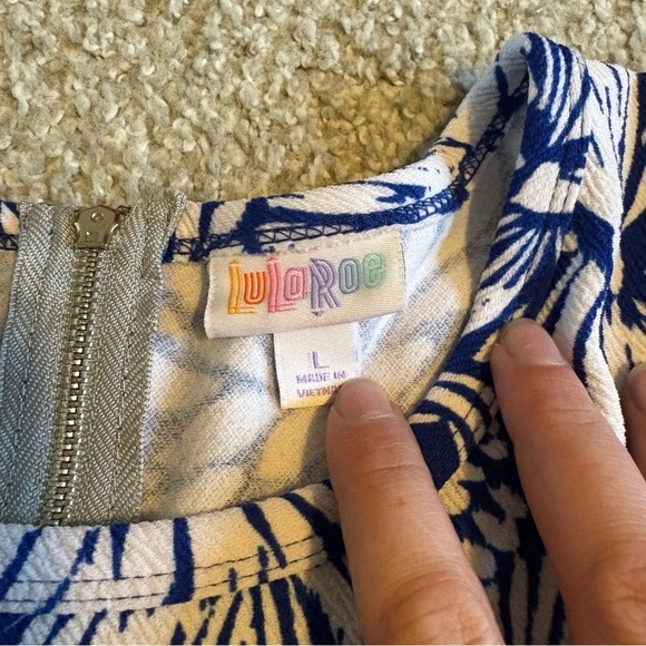 Lularoe Amelia Blue Floral Simply Comfortable Dress Large Red Pink Short Sleeve - Picture 4 of 6